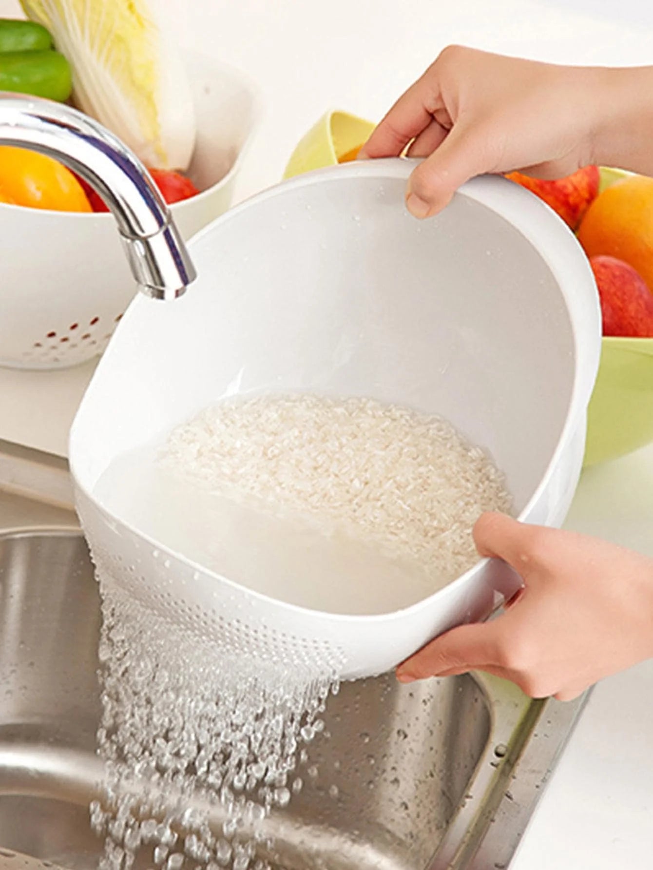 Multi-Use Colander Bowl with Easy Drain Handle