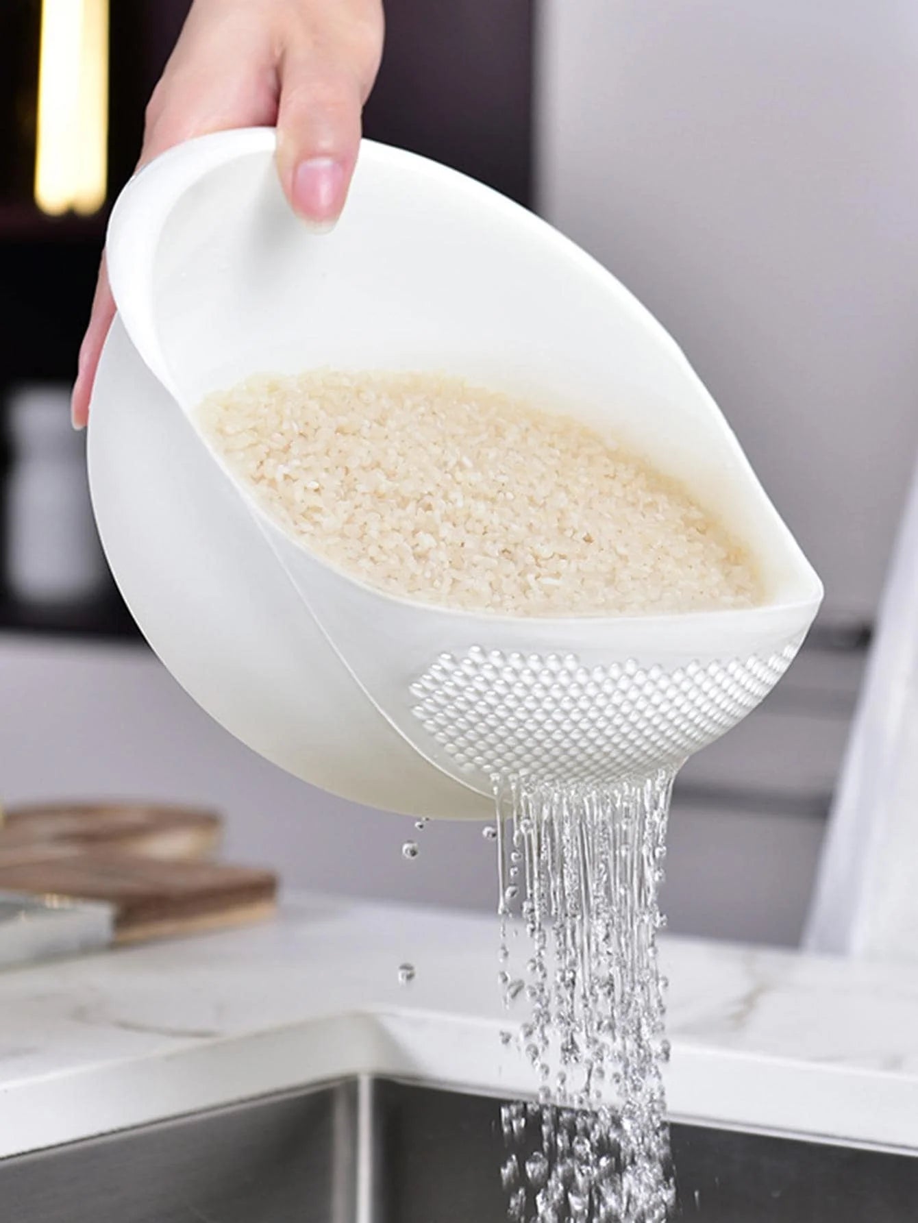Multi-Use Colander Bowl with Easy Drain Handle