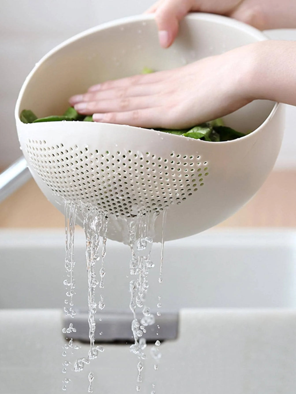 Multi-Use Colander Bowl with Easy Drain Handle